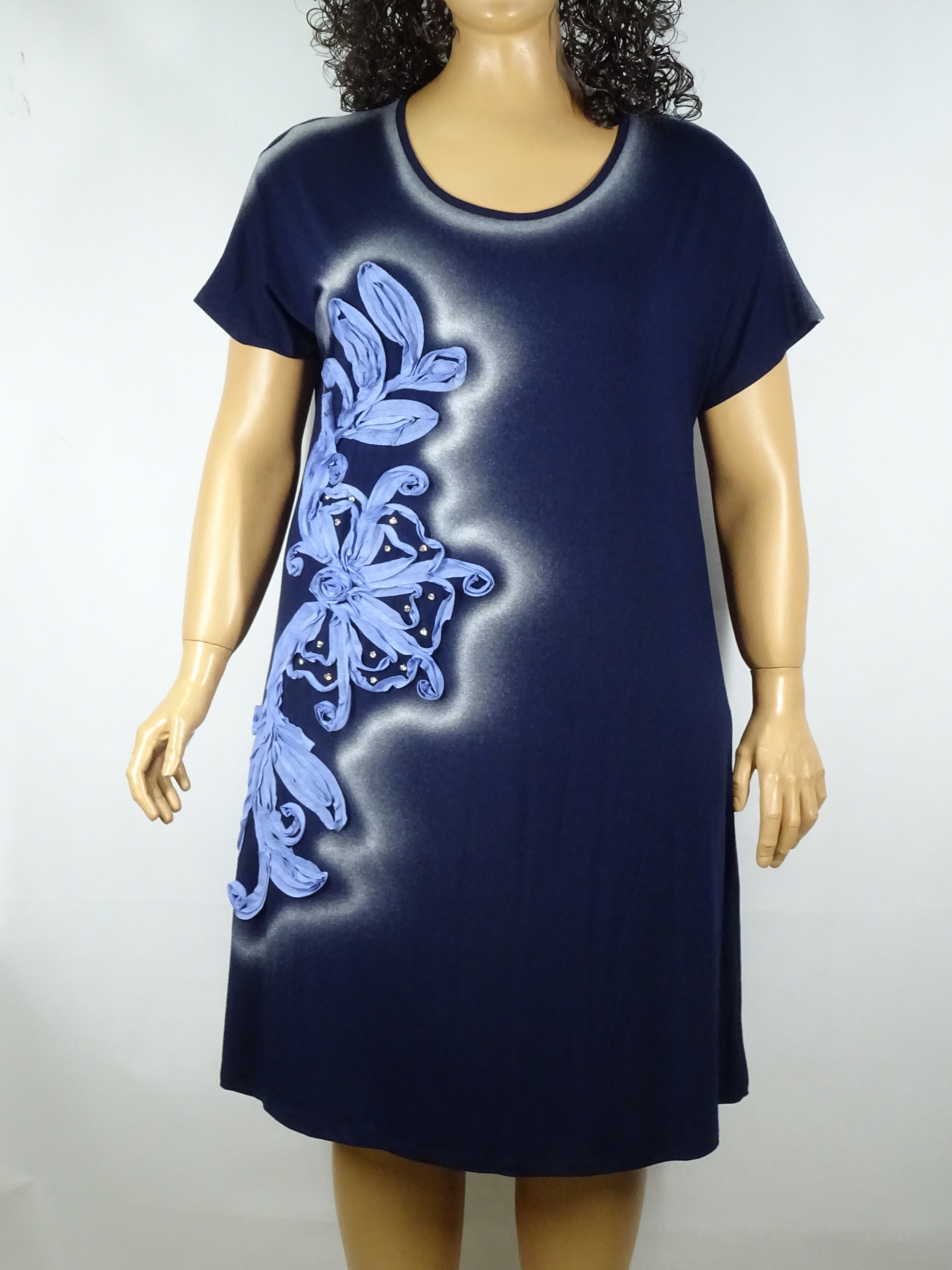 Спортни и официални рокли от Макси мода - размери 3XL, 4XL, 5XL, 6XL