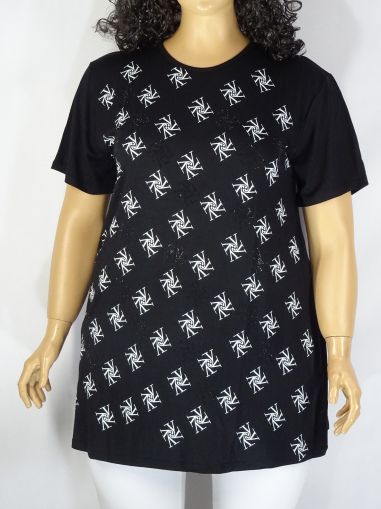 Дамска макси блуза в големи размери с щампа  и камъчета 01 01260