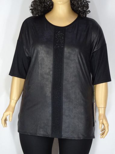 Дамска макси блуза в големи размери от  трико с камъчета и имитация на кожа в предната част  01 01340
