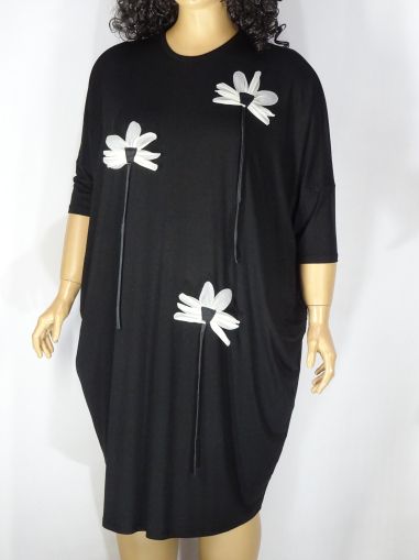 Дамски макси дълъг блузон /къса рокля/ в големи размери от  трико с интересна апликация цветя  01 01359