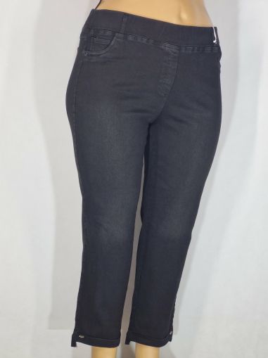 Дамски макси спортни плътни  еластични дънки в големи размери изчистени с маншет в  черно     02 00559