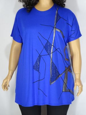Дамска макси свободна блуза от трико в големи размери с щампа и камъчета в синьо 01 01196