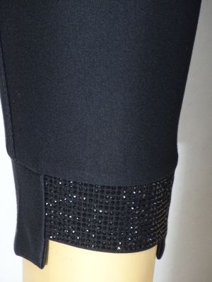 Дамски макси  еластичен  панталон тип шалвар в големи размери с камъчета на маншета до глезена 03 00406