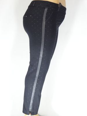 Дамски макси плътен еластичен  панталон в големи размери с кожен кант и нежна щампа на точки 03 00428