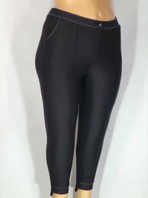 Дамски макси  еластичен  спортно елегантен панталон в големи размери с  кант отпред и ластик на маншета ,широк ластик в черно   03 00556