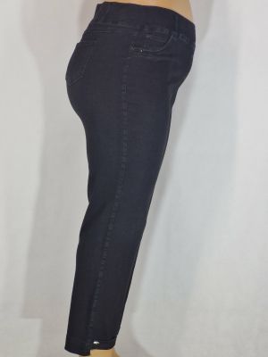 Дамски макси спортни плътни  еластични дънки в големи размери изчистени с маншет в  черно     02 00559