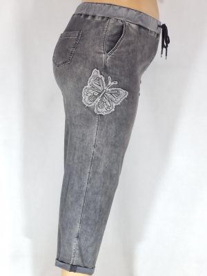 Дамски макси  спортни тънки  еластични дънки в големи размери с нежна апликация пеперуда и камъчета с връзки в сиво   02 00568