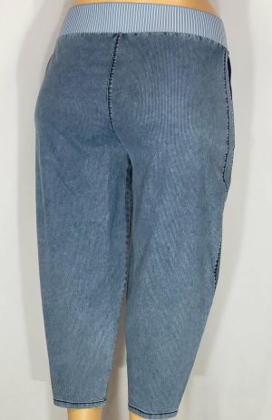 Дамски макси  еластичен тънък спортно елегантен панталон в големи размери тип шалвар ,широк ластик и връзка в синьо рае   03 00567