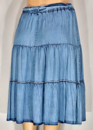 Дамска макси  тънка дълга дънкова  пола в големи размери на волани и ластик  04 00115