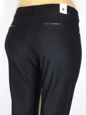 Дамски макси зимен еластичен панталон в супер големи размери с кожички на задния джоб  03 00310