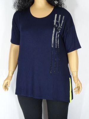 Дамска макси блуза в големи размери от финно трико с апликация  и камъчета  01 01074