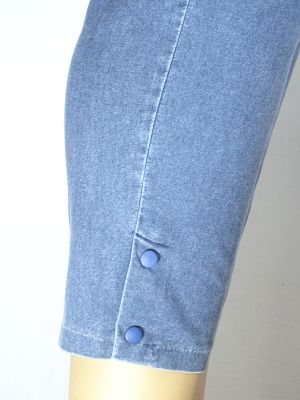 Дамски макси спортни летни еластични дънки в големи размери с  връзки  02 00383