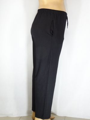 Дамски макси тънък панталон от непрозрачно трико в големи размери на ластик в черно със скрити  джобове 09 00070