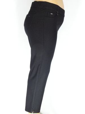Дамски макси плътен еластичен панталон в големи размери на малки точки в черно 03 00445