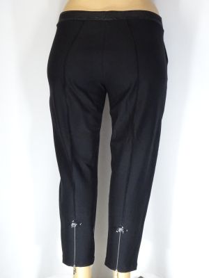 Дамски макси зимен еластичен панталон от еко кожа в предната част 03 00362